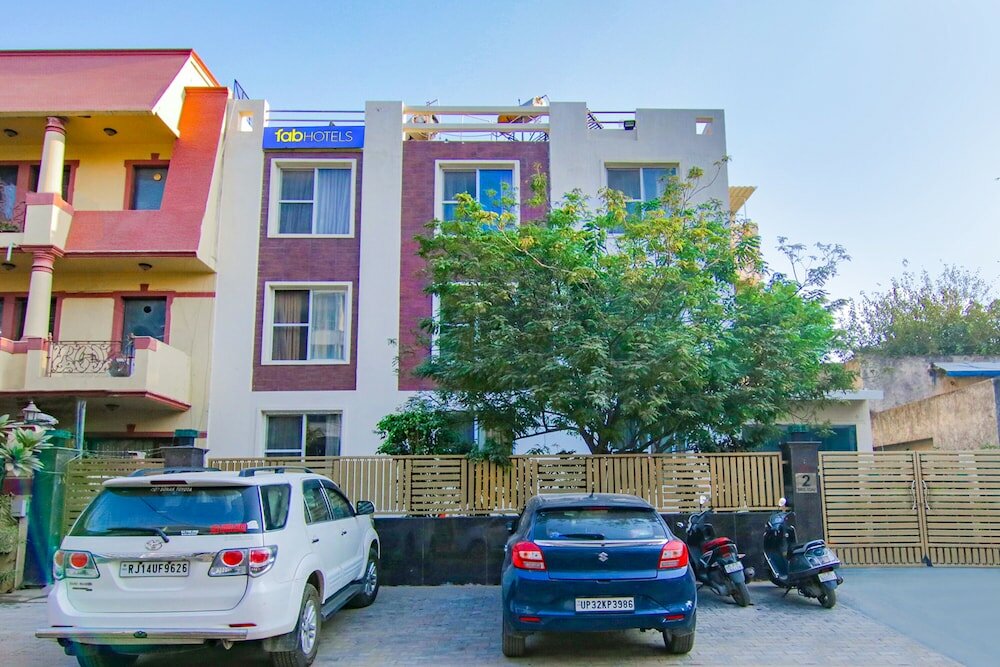 Фото Fabhotel Rivlet Inn