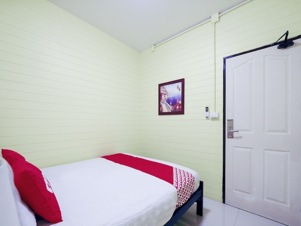 Фото Oyo 692 Nakara Ayutthaya - Hostel