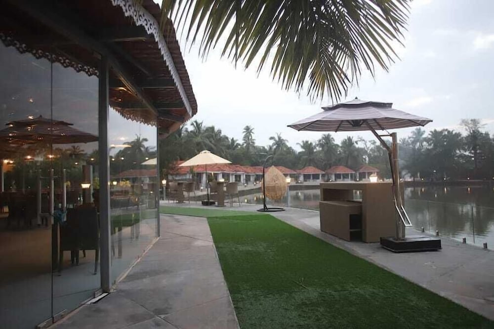 Фото Санаторий Veda5 Wellness Retreat & Spa