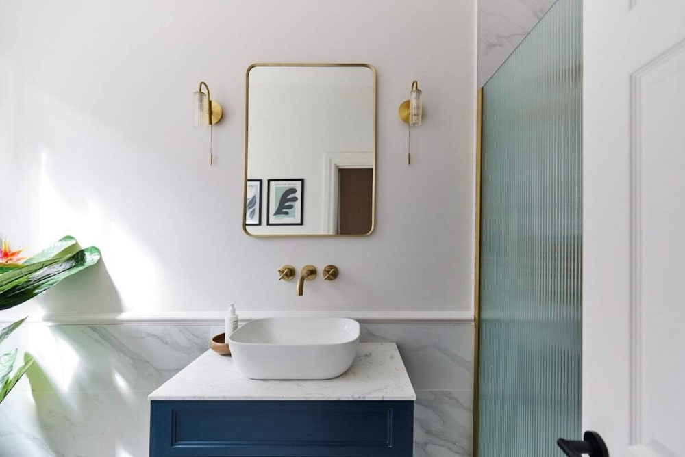 Фото The Elmfield Road Wonder - Dazzling 2bdr Flat