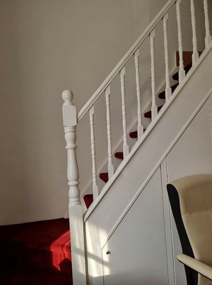 Фото 80 Inverness Terrace