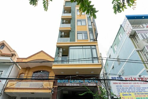 Гостиница Ninh Giang Hotel в Вунгтау