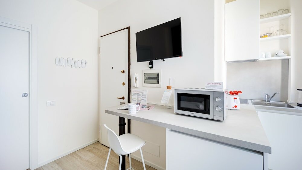 Фото Italianway - The B Village Business