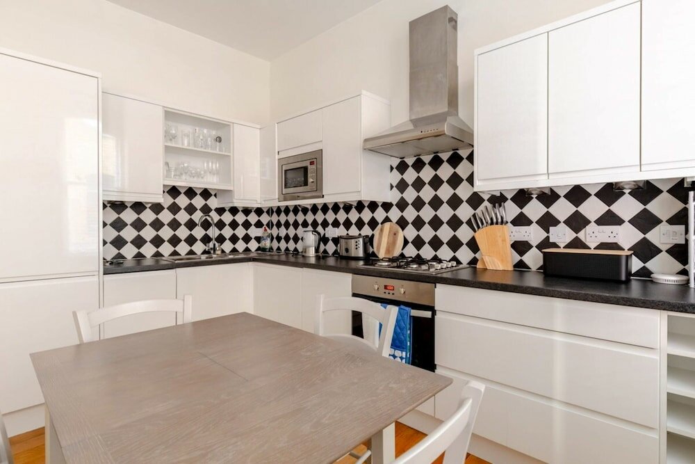 Фото Stylishly Snug 1bd Flat, Camden Town!