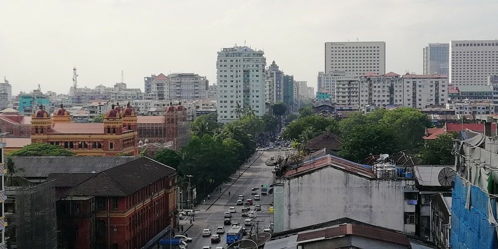 Фото Queen's Park Hotel