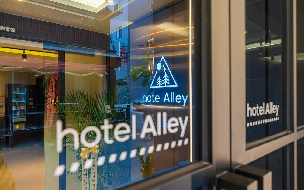 Фото Shinchon Alley