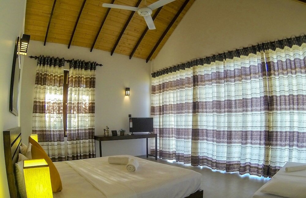 Фото Thihawa Eco Huts Yala