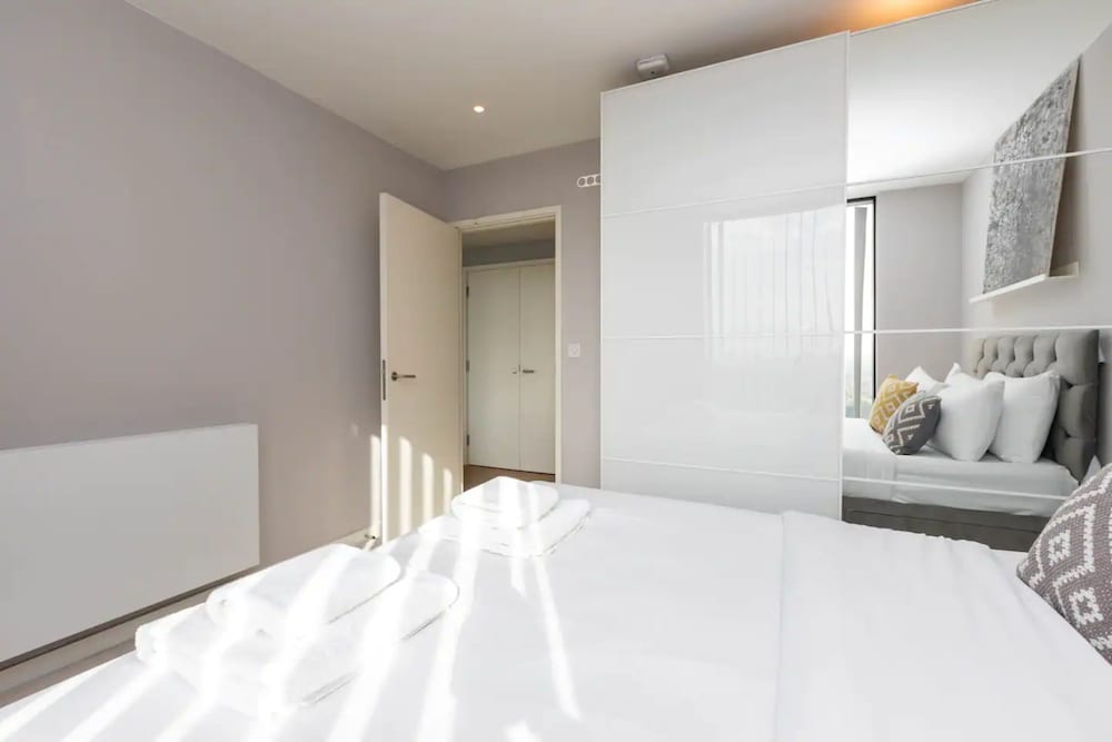 Фото Bright New 1 Bedroom Flat in Elephant and Castle