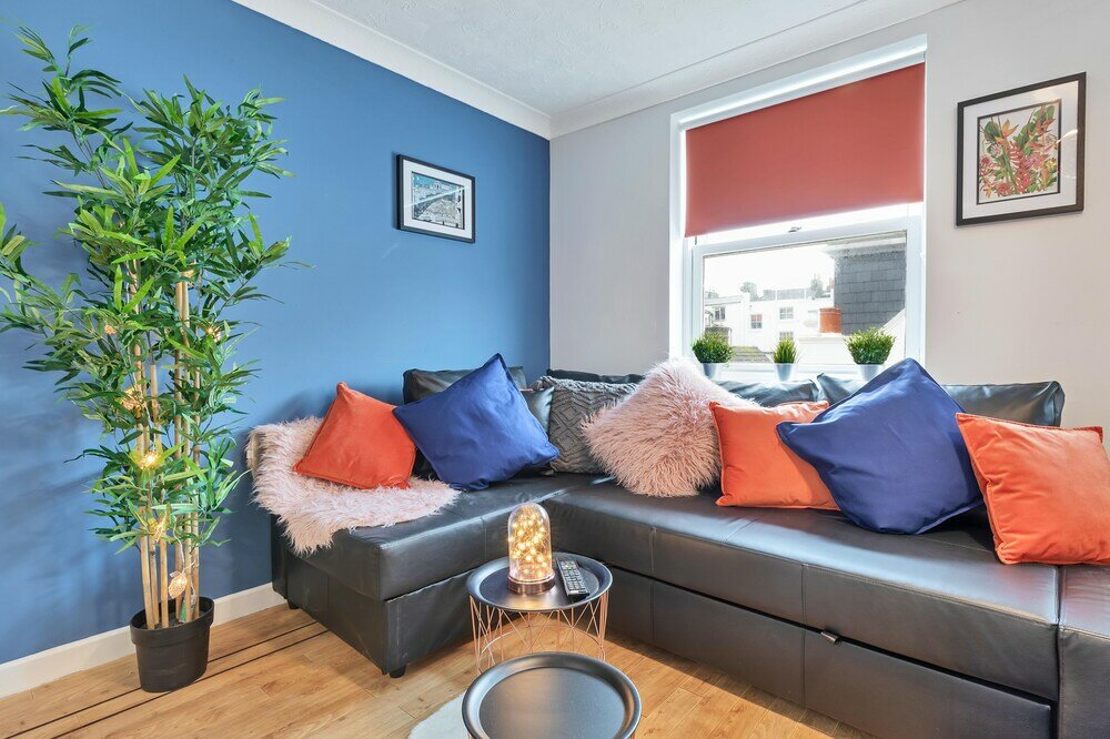 Фото Seabright Townhouse by My Getaways Parking for one car