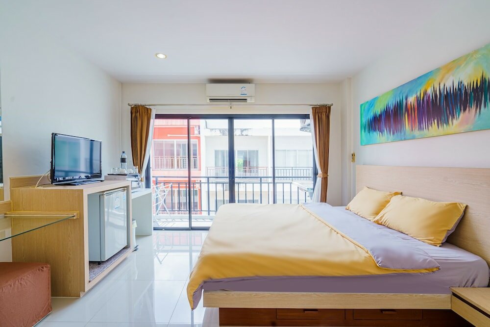 Фото Modern Place Patong Beach