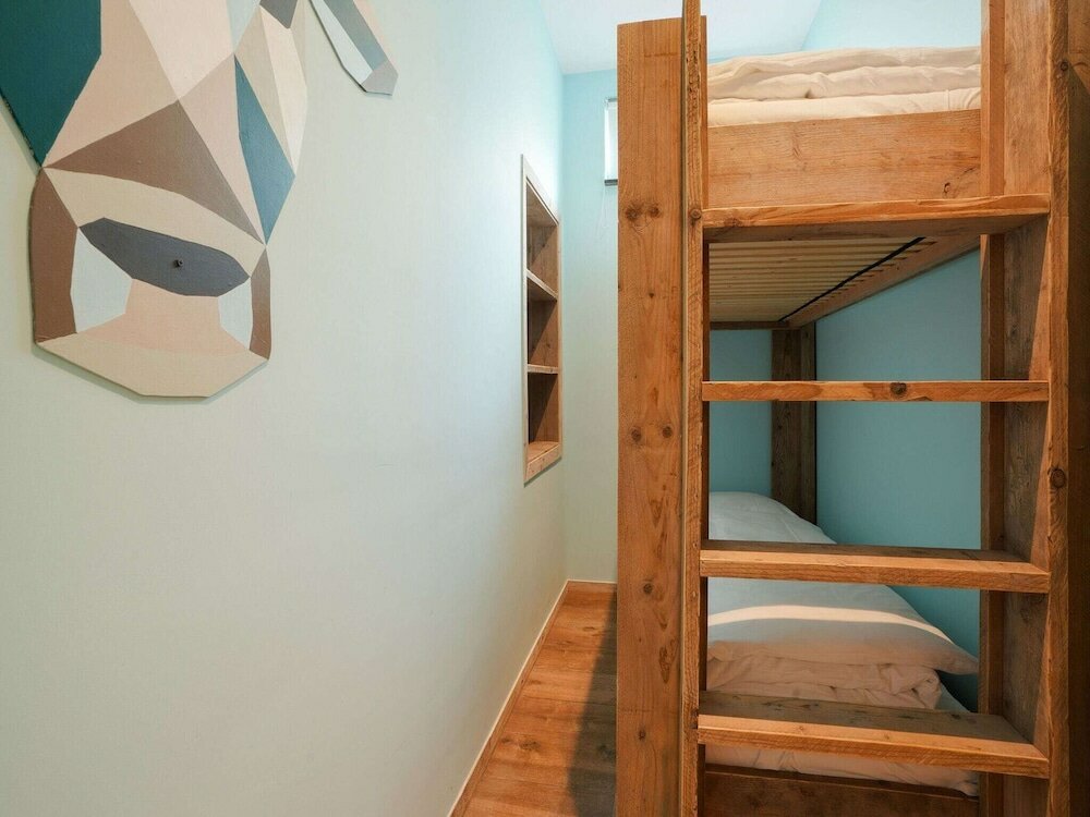 Фото Modern Holiday Home in Grubbenvorst near River Maas