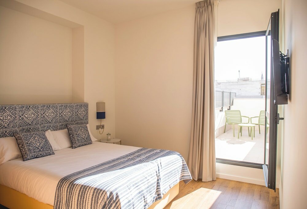 Фото NQn Aparts & Suites Sevilla