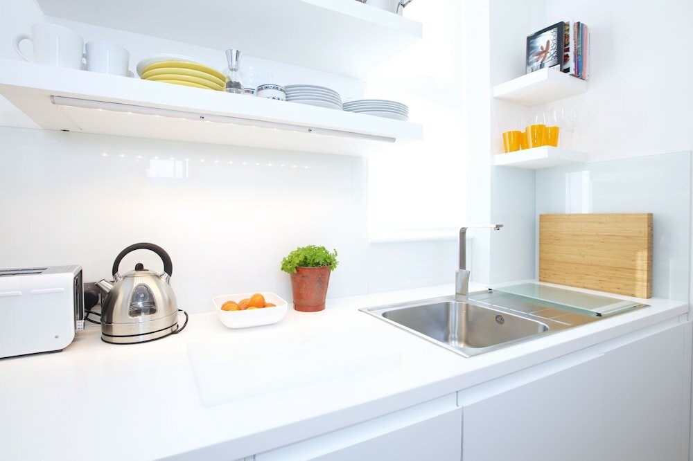 Фото Altido English Retro 2br Apt Near Battersea Park