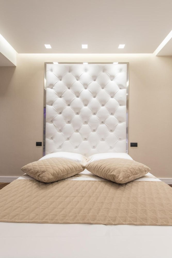 Фото Lux suites in Roma