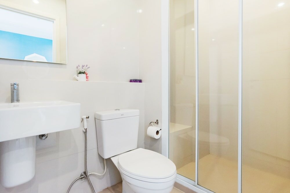 Фото Pattaya Legacy by Favstay