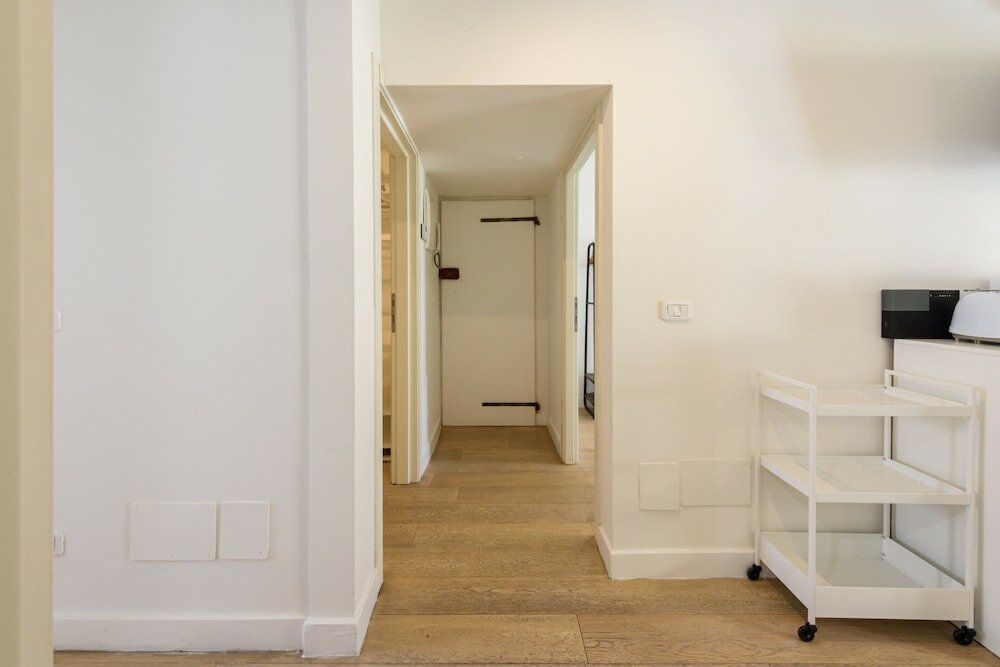 Фото Novella Contemporary Apartment