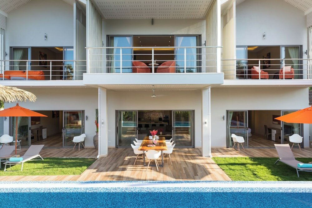 Фото Вилла с 4 Спальнями на Курорте с Пляжным Клубом и Консьерж-Сервисом