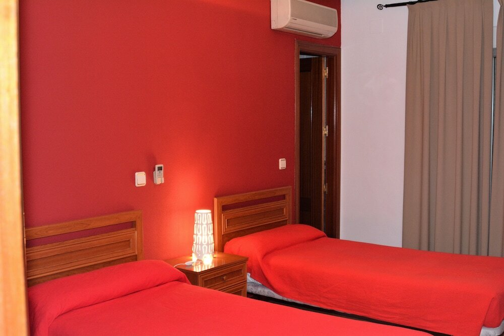 Фото Hostal Gastrobar Carmelo