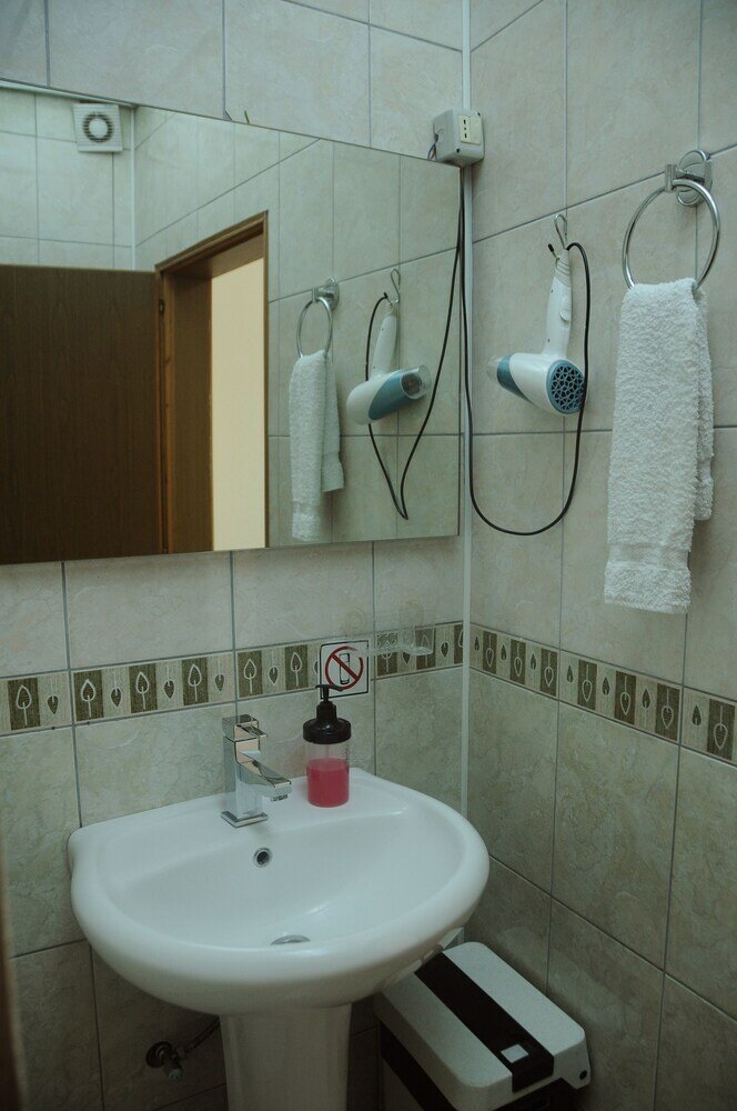 Фото Golden Hotel Bnb