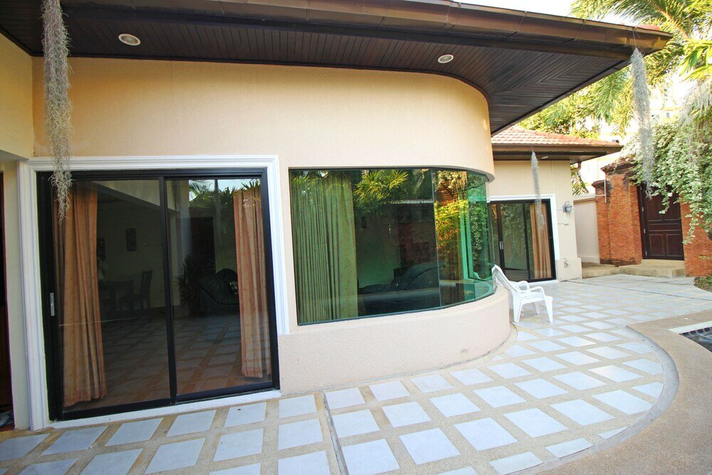 Фото Cosy Beach Pool Villas by Psr Asia