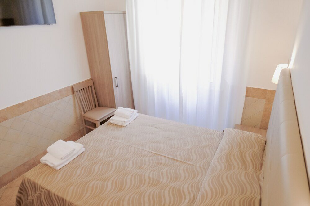 Фото Hotel Alex Square