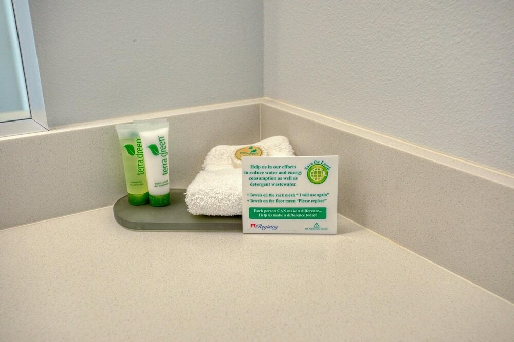 Фото Post Time Inn