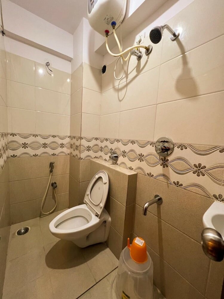 Фото Hotel InTourist by Agira Hotel