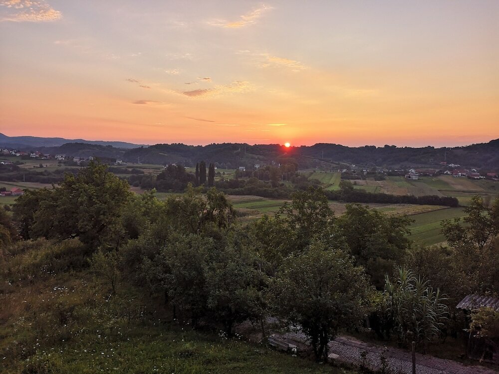 Фото Viksa with Hot Tub