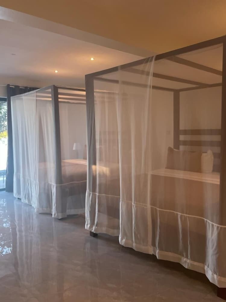 Фото Waters Edge Liwonde