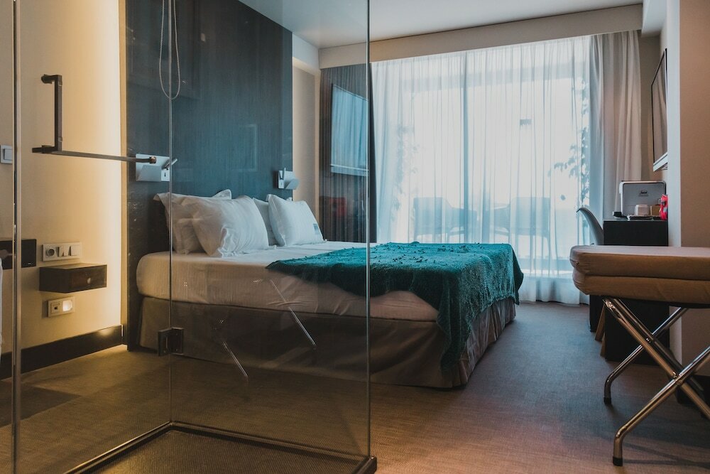 Фото H. Boutique Peña Parda