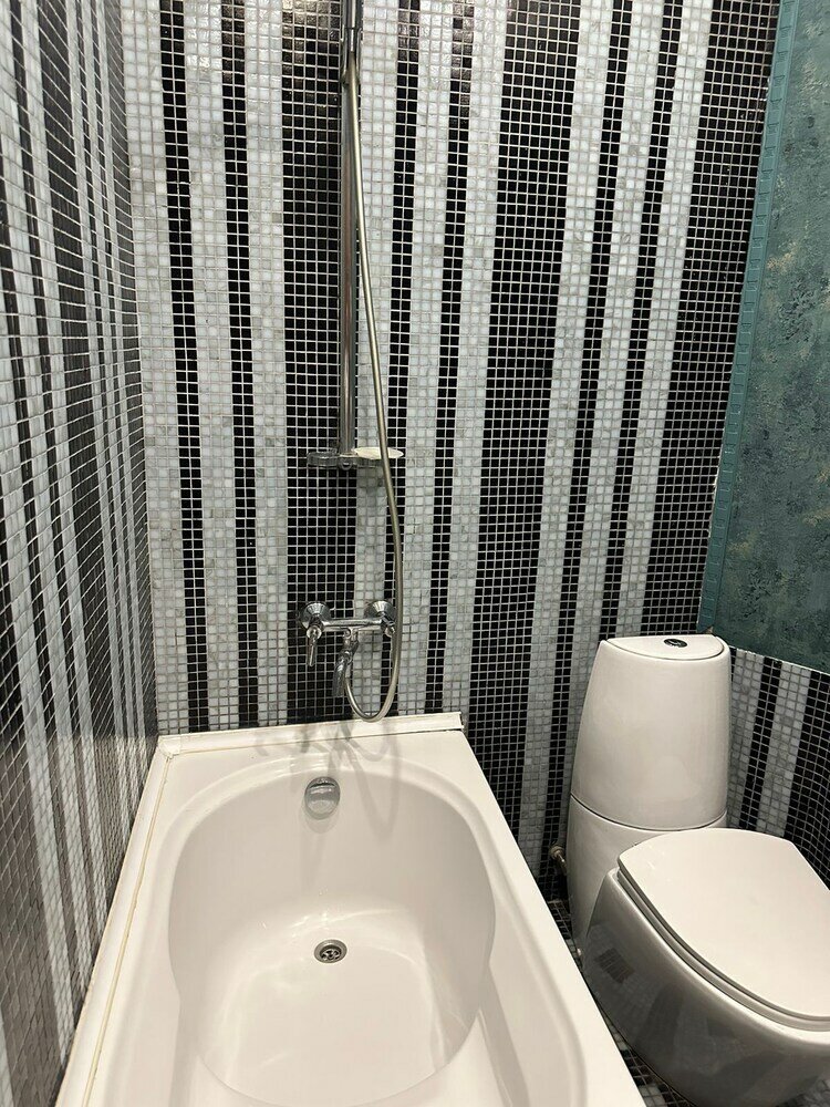 Фото Гостиница на ул. Константина Гамсахурдиа, 1