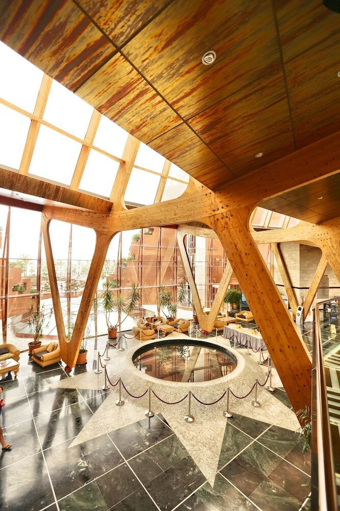 Фото Holiday World Village Hotel