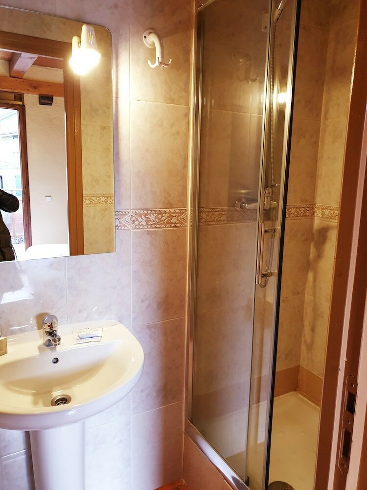 Фото Hostal Ruso