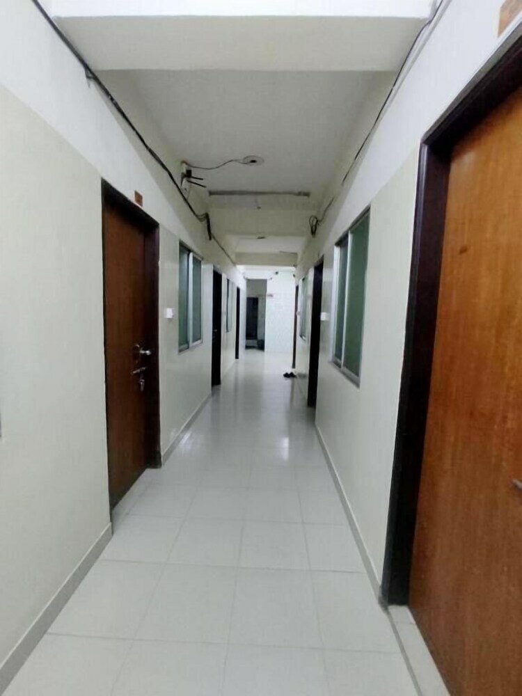 Фото Hotel Labbaik Farmgate