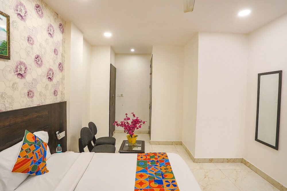 Фото Fabhotel Royal Galaxy I