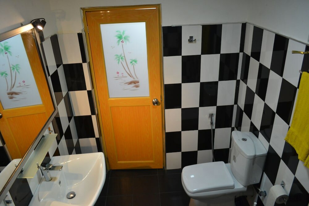 Фото Rainbow Sky Cottage Ella