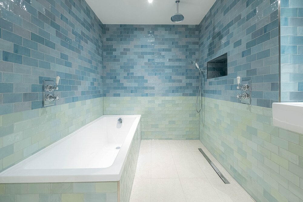 Фото Three Bed Apts near Spitalfields Mkt