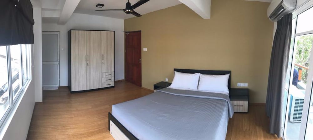 Фото Amber FR 16 Colombo