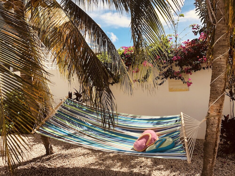 Фото Karibu Aruba Boutique Hotel