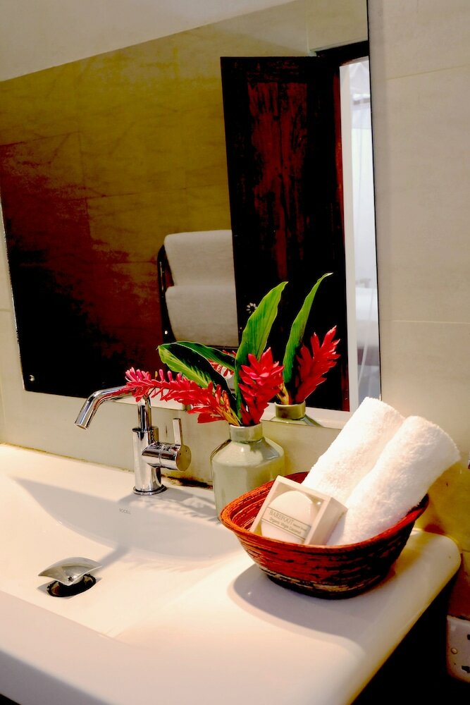 Фото Orchard House