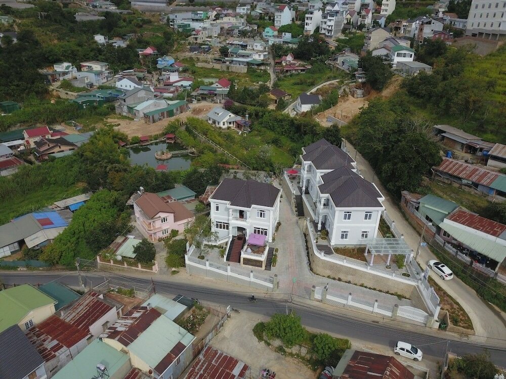 Фото Myrtle Villa Dalat