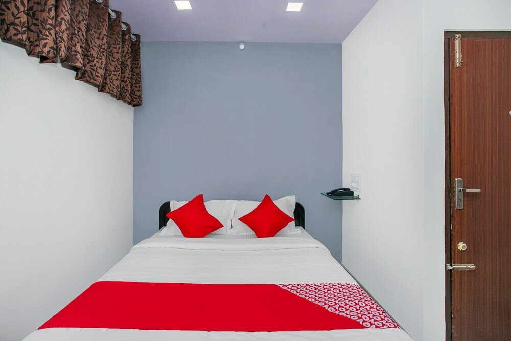 Фото Oyo 19934 Hotel Golden Arch