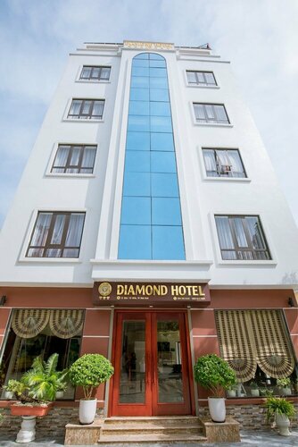Гостиница Diamond Hotel в Ниньбине