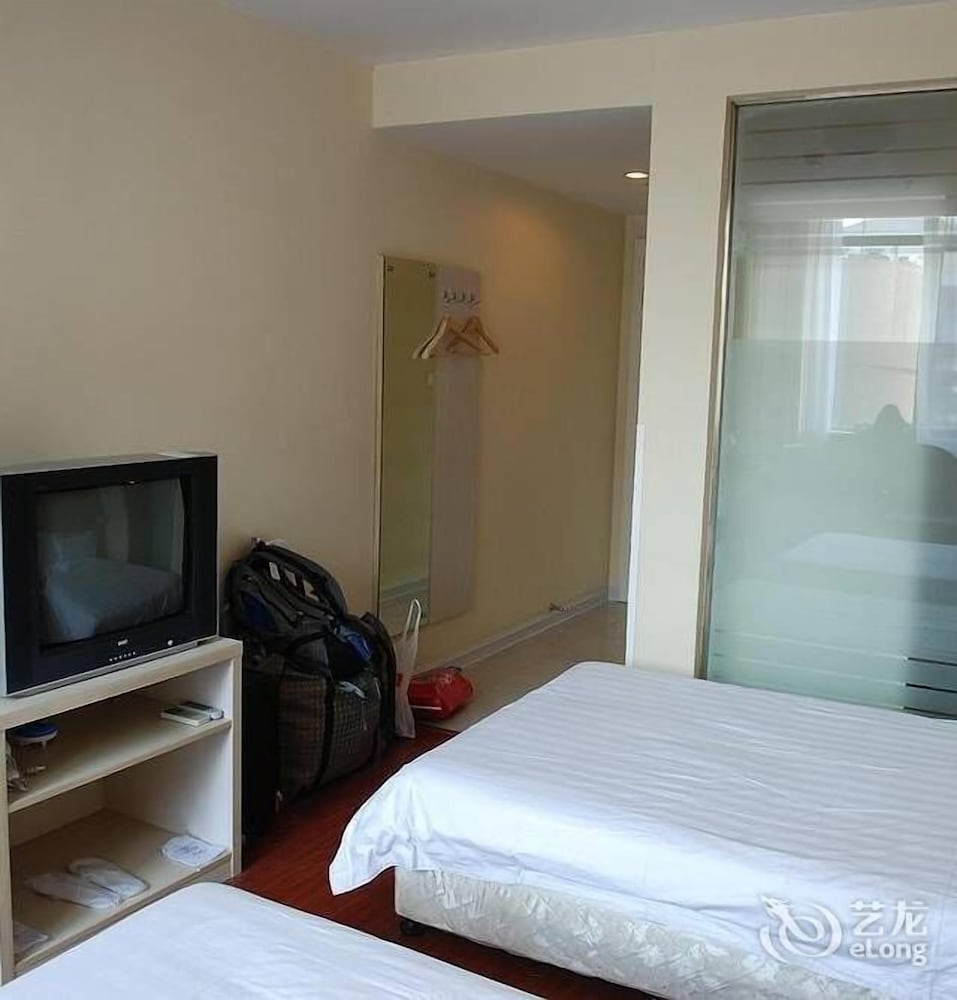 Фото Atour Light Hotel Hongqiao Beixinjing Metro Station Shanghai