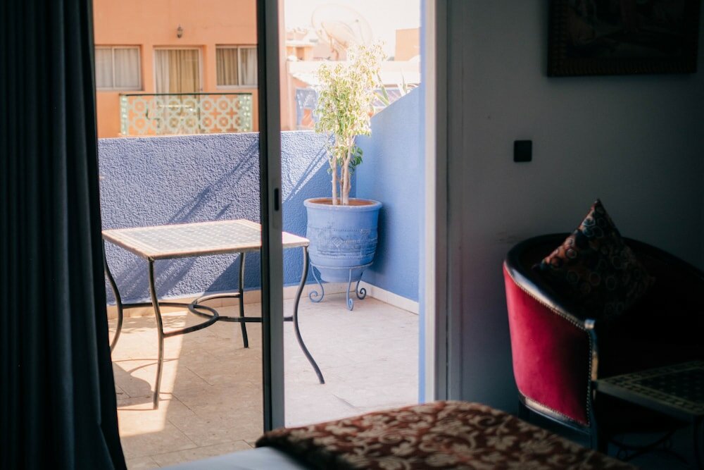 Фото Apart Hotel Larbi