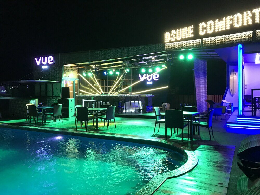 Фото Hotel DSure Patong