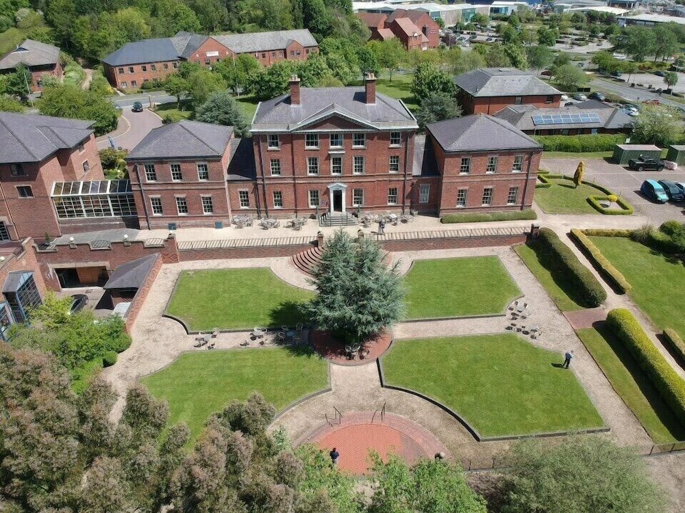 Фото DoubleTree by Hilton Stoke on Trent