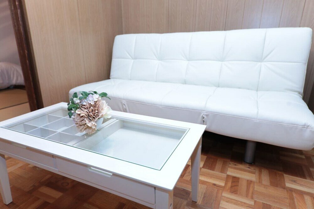 Фото Brick House Near Osaka Castle 217-1