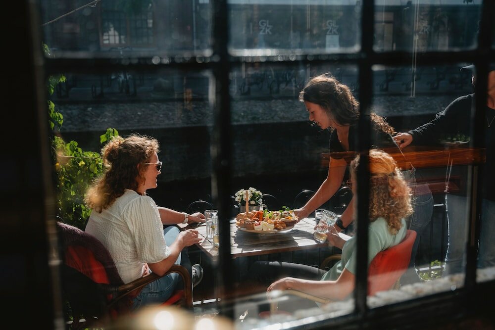 Фото Long John’s Hotel