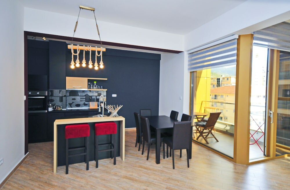 Фото Orange Lux Apartments